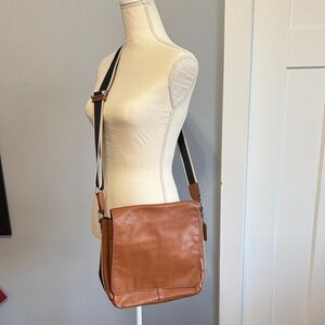 Coach Brown Leather Men's Messenger Bag